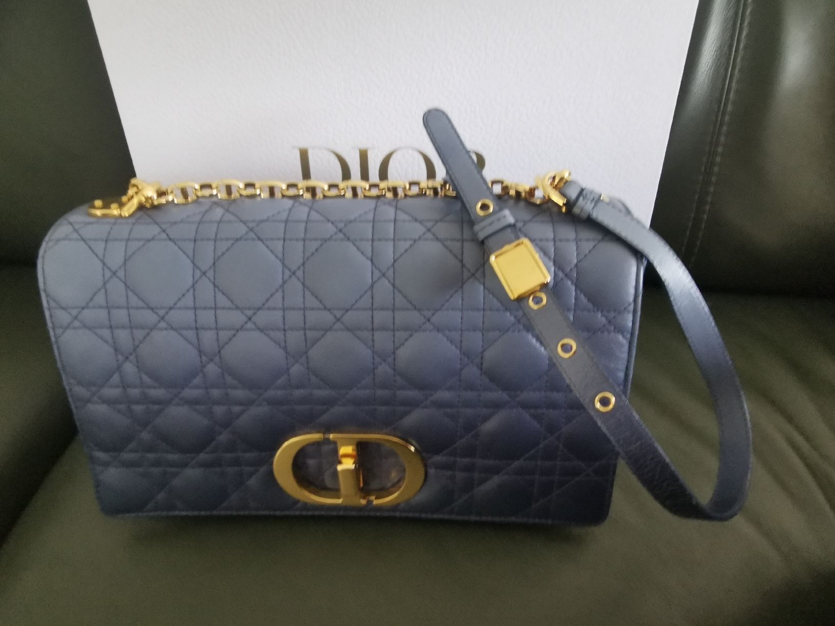 Dior Borse da donna: Dior caro gradient indigo blue – Usato da Zürich venduto da Allek