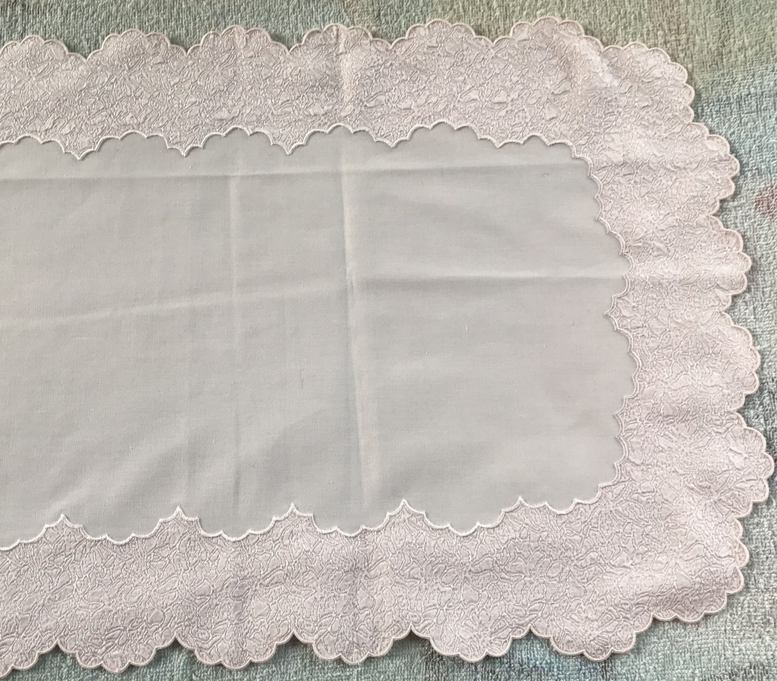 Altra biancheria da tavola: TISCHLÄUFER NEU CA. 35X90CM – Nuovo (secondo la descrizione) da Ostermundigen venduto da wini63 1