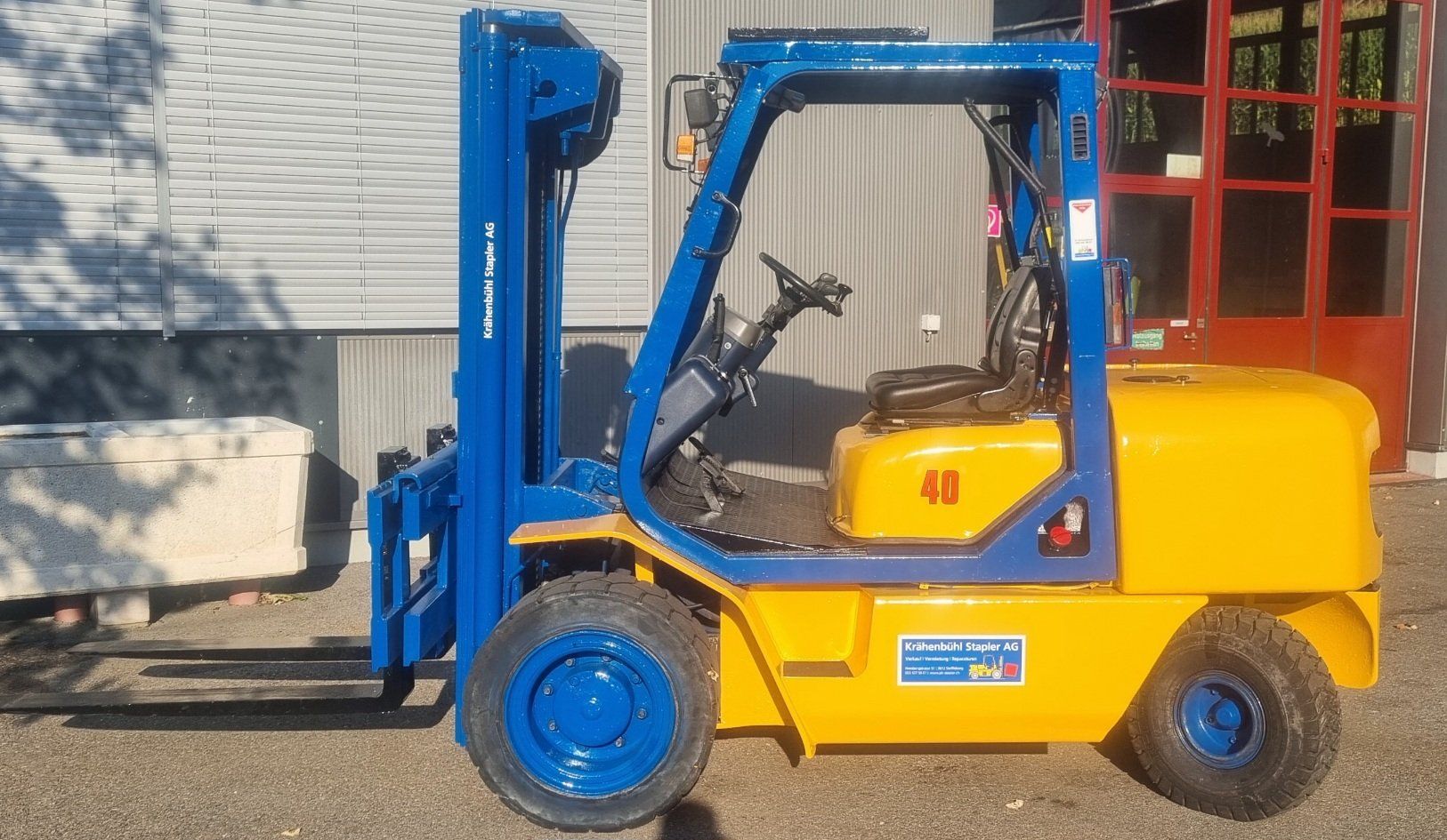 Komatsu Carrelli elevatori e a forche: Frontstapler, Stapler, Hubstapler Komatsu 4 t Diesel – Usato da Steffisburg venduto da Forkliftpower