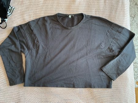 Pull gris