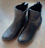 schwarze Stiefelette von esmara im 38