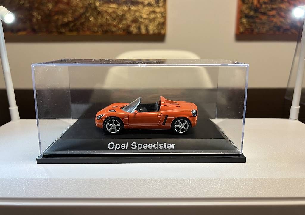 Opel Modellini d'auto: 1/43 Modell - Opel Speedster - 1:43 Modellauto – Usato da Hedingen venduto da jon_p8sr 1