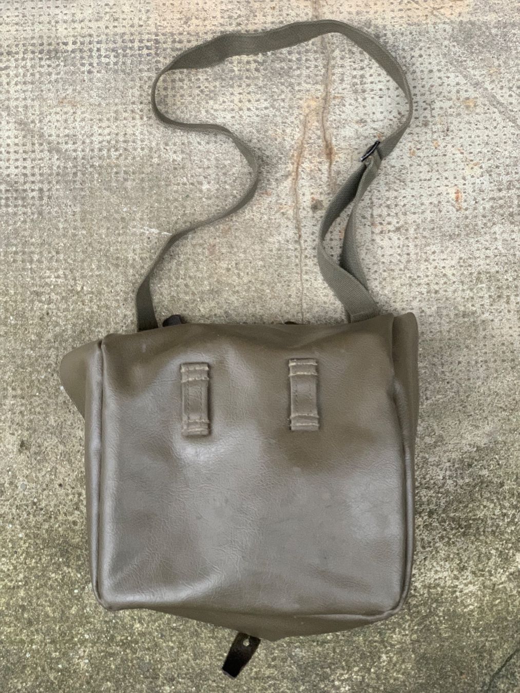 Schweizer Armee Borse: Militärtasche Schweizer Armee – Usato da Langenthal venduto da Ginli28