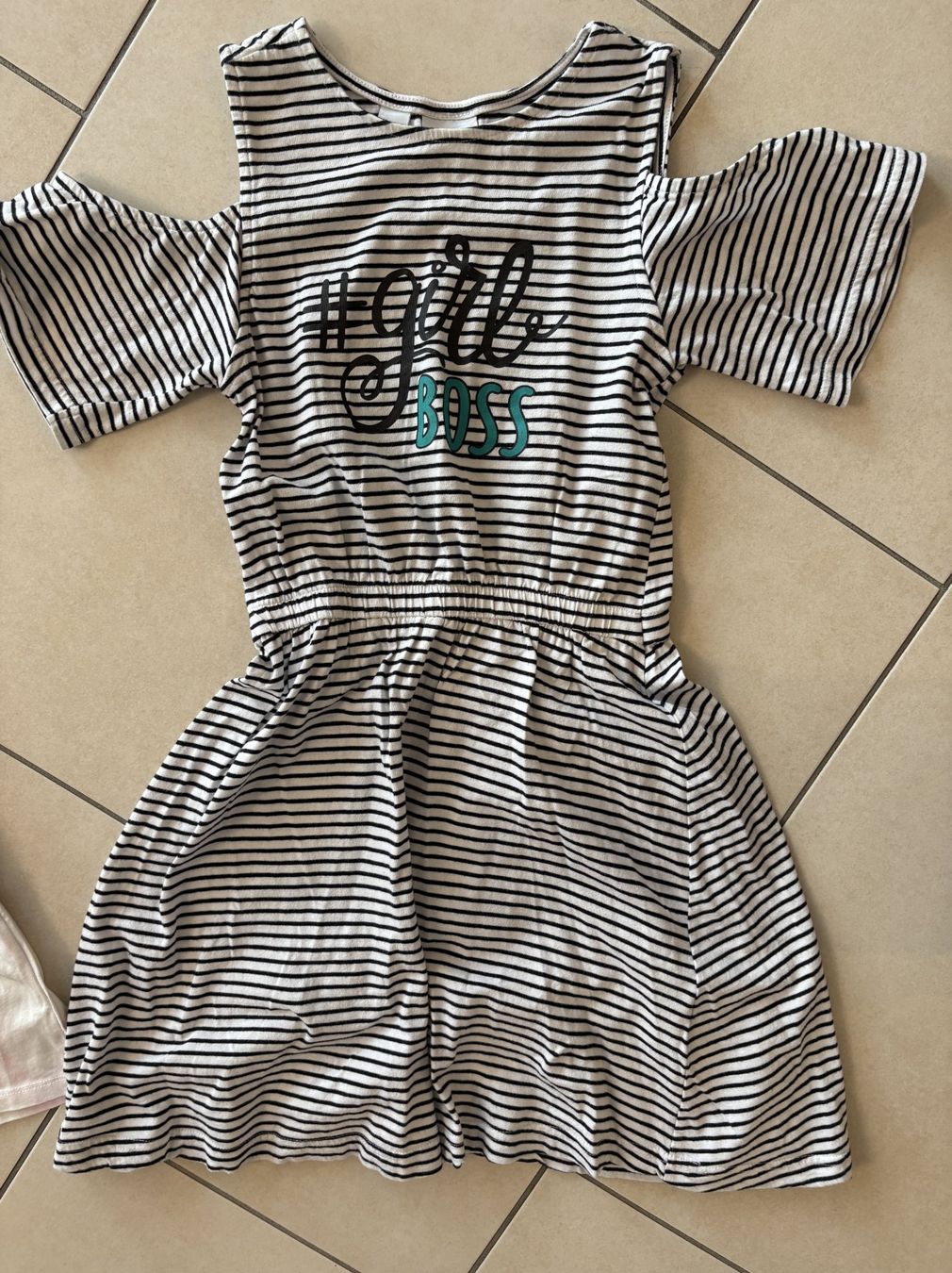 Tute: Röckli und Jumpsuit – Usato da Küssnacht am Rigi venduto da icbicb 7