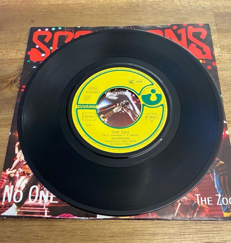 Schallplatten: Scorpions Live Single No one Like you – Gebraucht aus Belp von B7L0 3