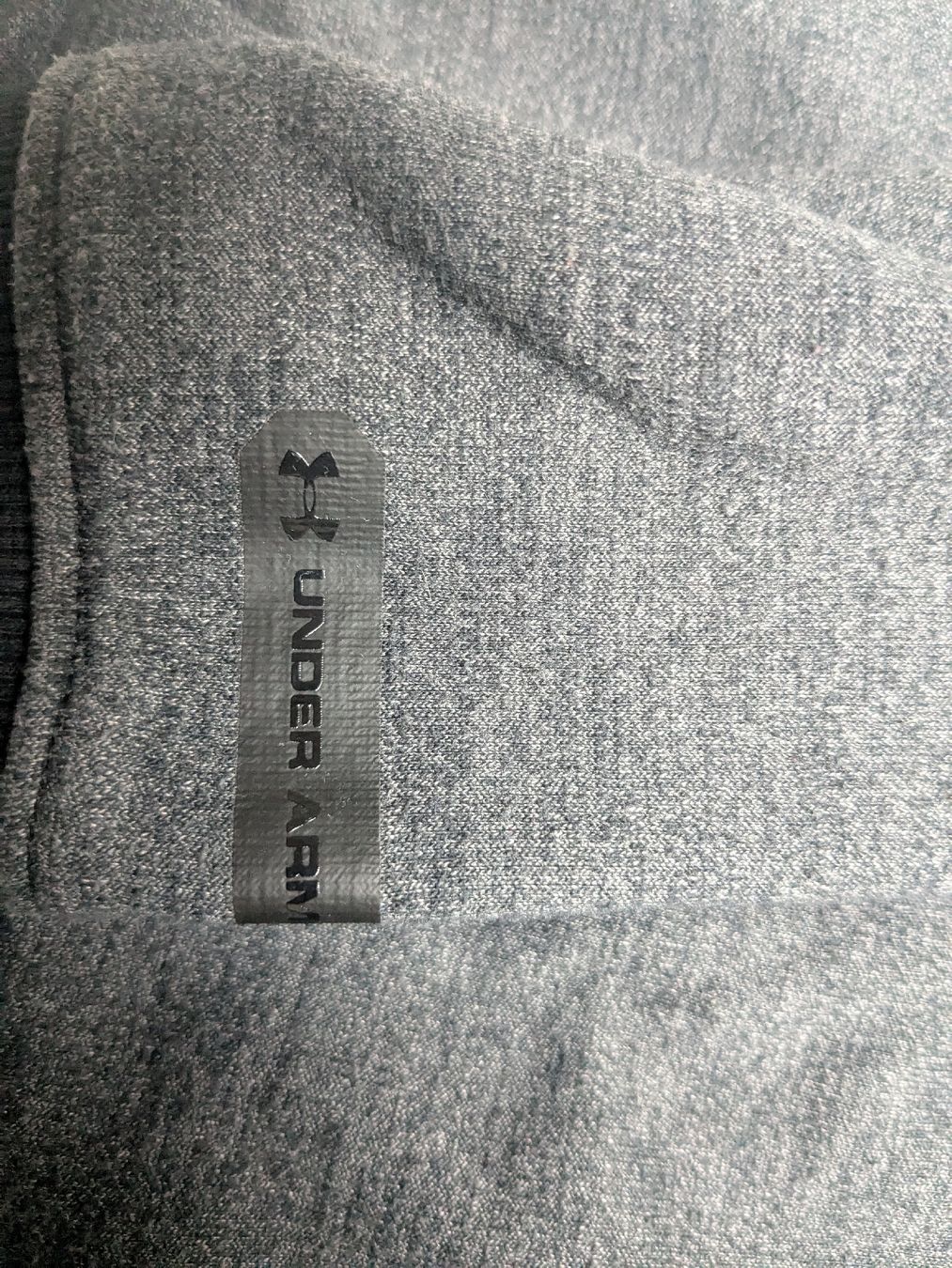 Under Armour Giacche: Under Armour The Rock – Usato da Küssnacht am Rigi venduto da schweizerrose