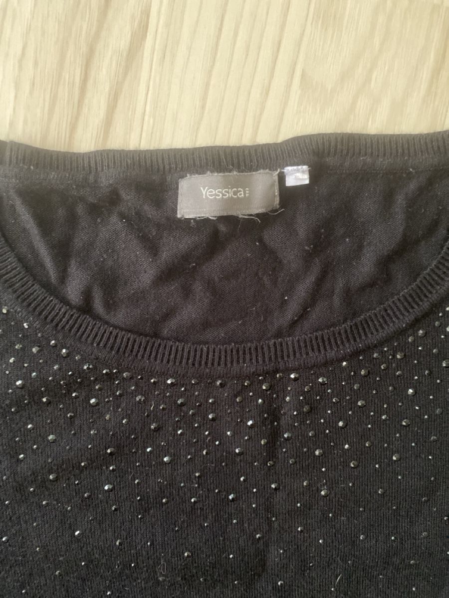 Lotti di vestiti: Kleiderpaket Gr.42 – Usato da Strengelbach venduto da Bycy 8