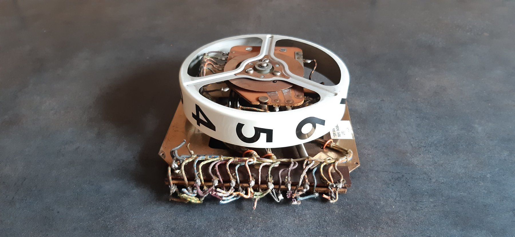 Flipperkästen: Flipperkasten - Compteur EM de Gottlieb - HUNDREDS UNIT – Gebraucht aus St-Maurice von Pwillow 2
