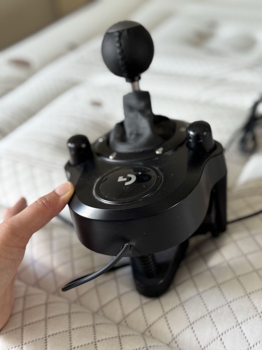 Logitech Controller: Simulation Schaltung für Lenkradkonsollen – Nuovo (secondo la descrizione) da Kloten venduto da and_9mqp 1