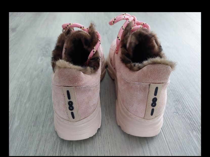 Scarpe da donna: Damen - Sneaker von 181 Gr 37 – Usato da Schliern b.Köniz venduto da Nikk0tin 2