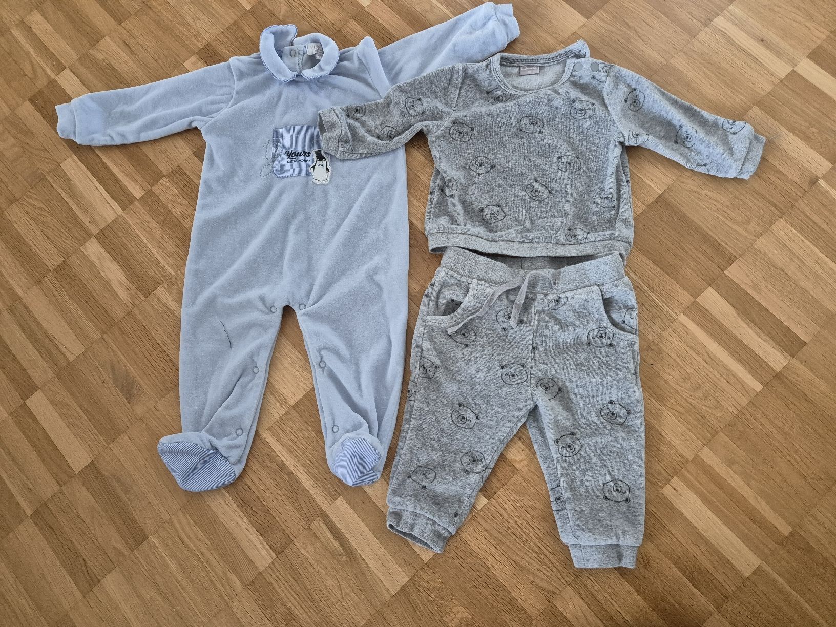 Lotti & Set di vestiti: Babypyjama Gr 68 – Nuovo (secondo la descrizione) da Schaan venduto da lulu_xx