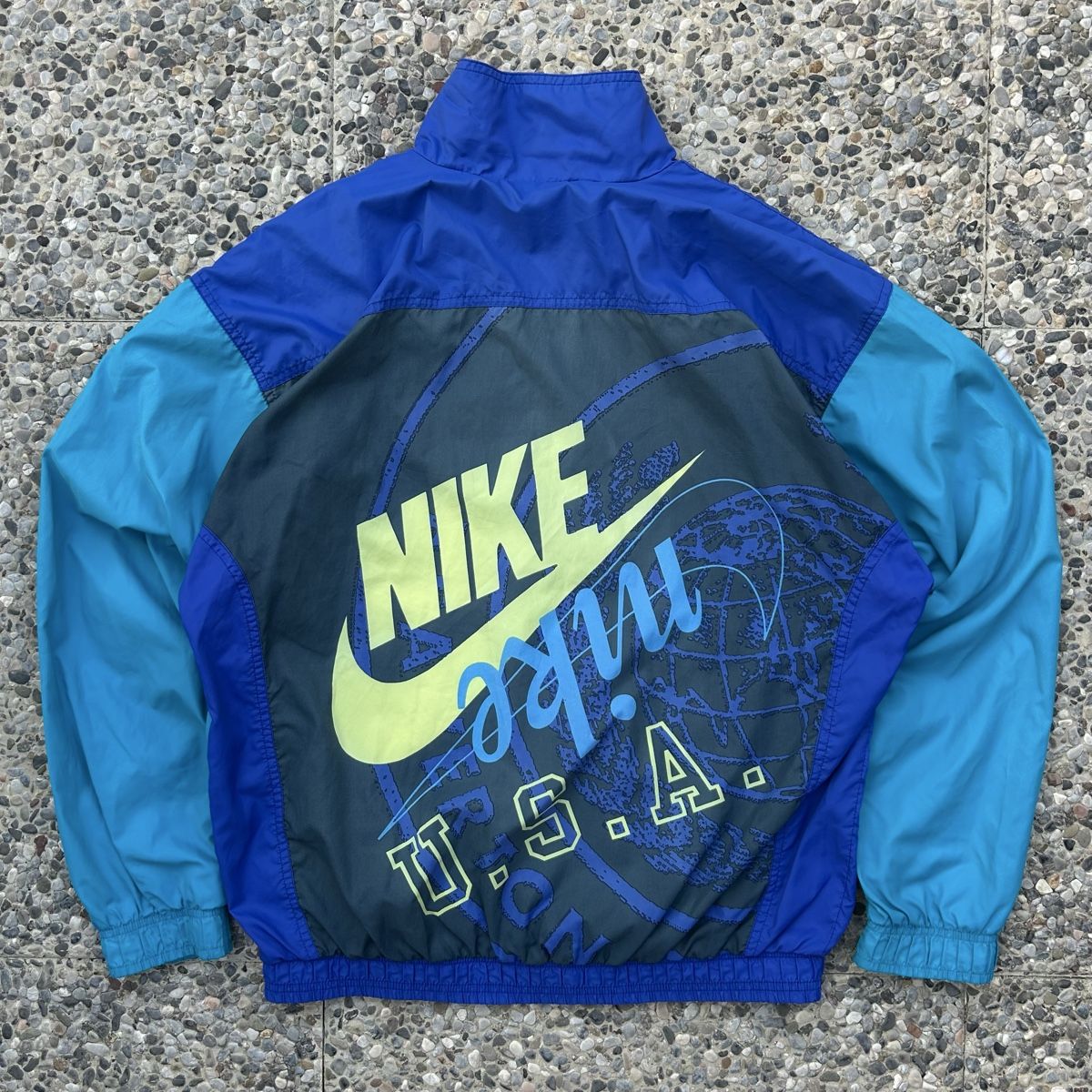 Nike Jacken: Vintage Nike blue windbreaker jacket – Gebraucht aus brent von fukusapes 4