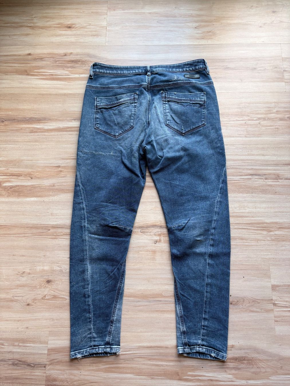 Diesel Jeans: Diesel Jeans – Usato da Wigoltingen venduto da _vntg_ 4