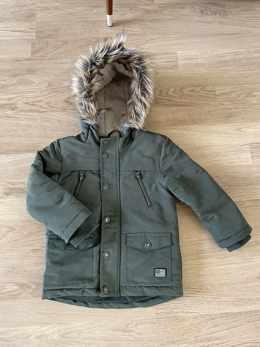 Vertbaudet Vestes & Manteaux: Winterjacke | Vertbaudet | Grösse 102/104 – D'occasion à Zürich par samira12382
