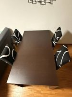 Table avec 4 chaises