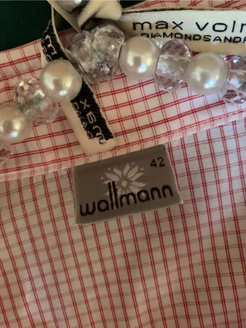 Blusen: WALLMANN Bluse Gr. 42 Zustand: Perfekt – Gebraucht aus Stäfa von Ildi 1