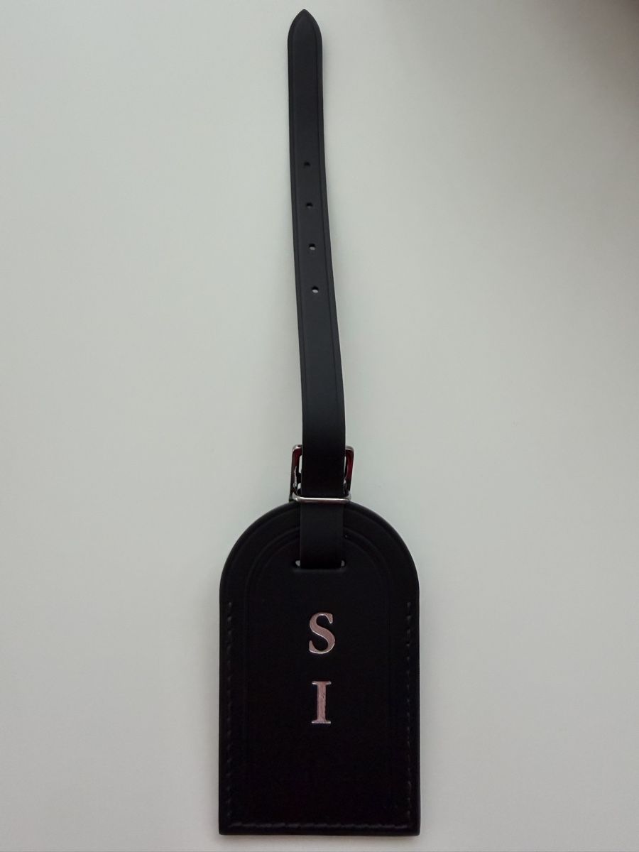 Louis Vuitton Borse: Louis Vuitton Black Leather Luggage Tag with "SI" Monogram – Nuovo (secondo la descrizione) da Dietikon venduto da ale_x8y7 3