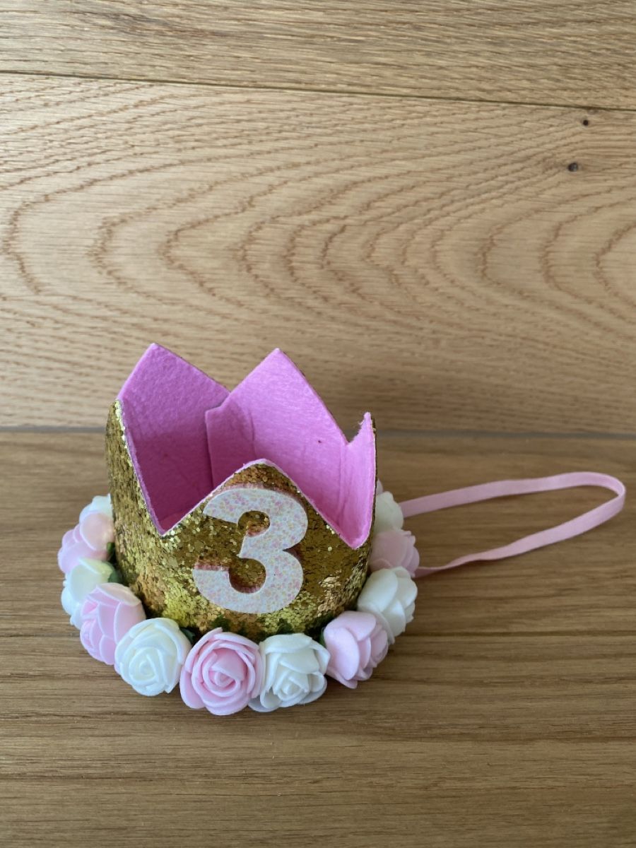 Tutte le decorazioni: Krone für 3. Geburtstag – Usato da Raron venduto da cathy123