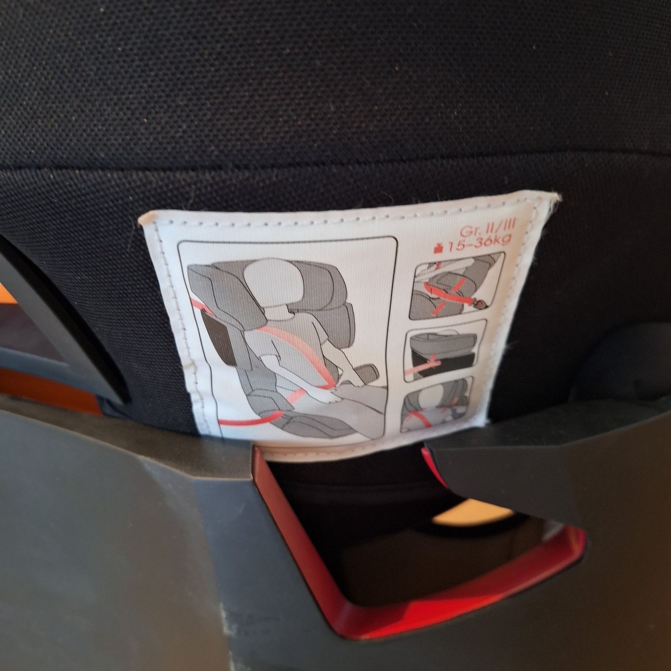 Cybex Sièges auto: Kindersitz Cybex Solution X-fix 15-36 kg – D'occasion à Bülach par blackhawk21 2