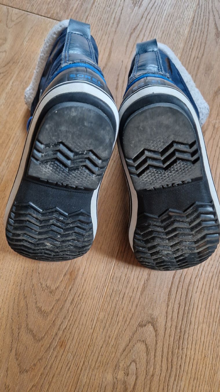 Sorel Schuhe für Jungen: Sorel Winterschuhe gr.35 – Gebraucht aus Mülligen von Dela19 4