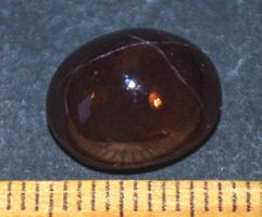 Cabochon L-9247 – Stern Granat 11.05 Karat 13X11mm