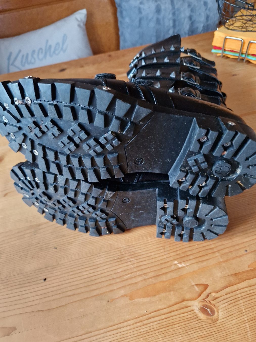 Scarpe da uomo: Motorradstiefel, schwarz, Gr.40 – Nuovo (secondo la descrizione) da Langnau i/E venduto da Stefho01 3