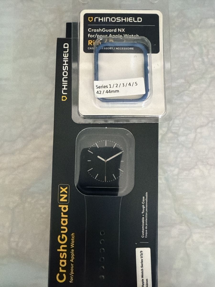 Covers & Schutzfolien: RHINOSHIELD - Protection Case Apple Watch 1 / 2 / 3 – Neu und originalverpackt aus Lausanne von joshua75