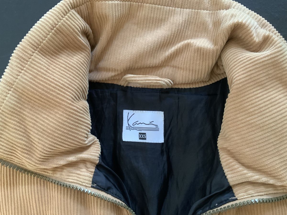 Giacche: Schöne Winterjacke von Karl Kani – Usato da Oberentfelden venduto da KAL_EL 2