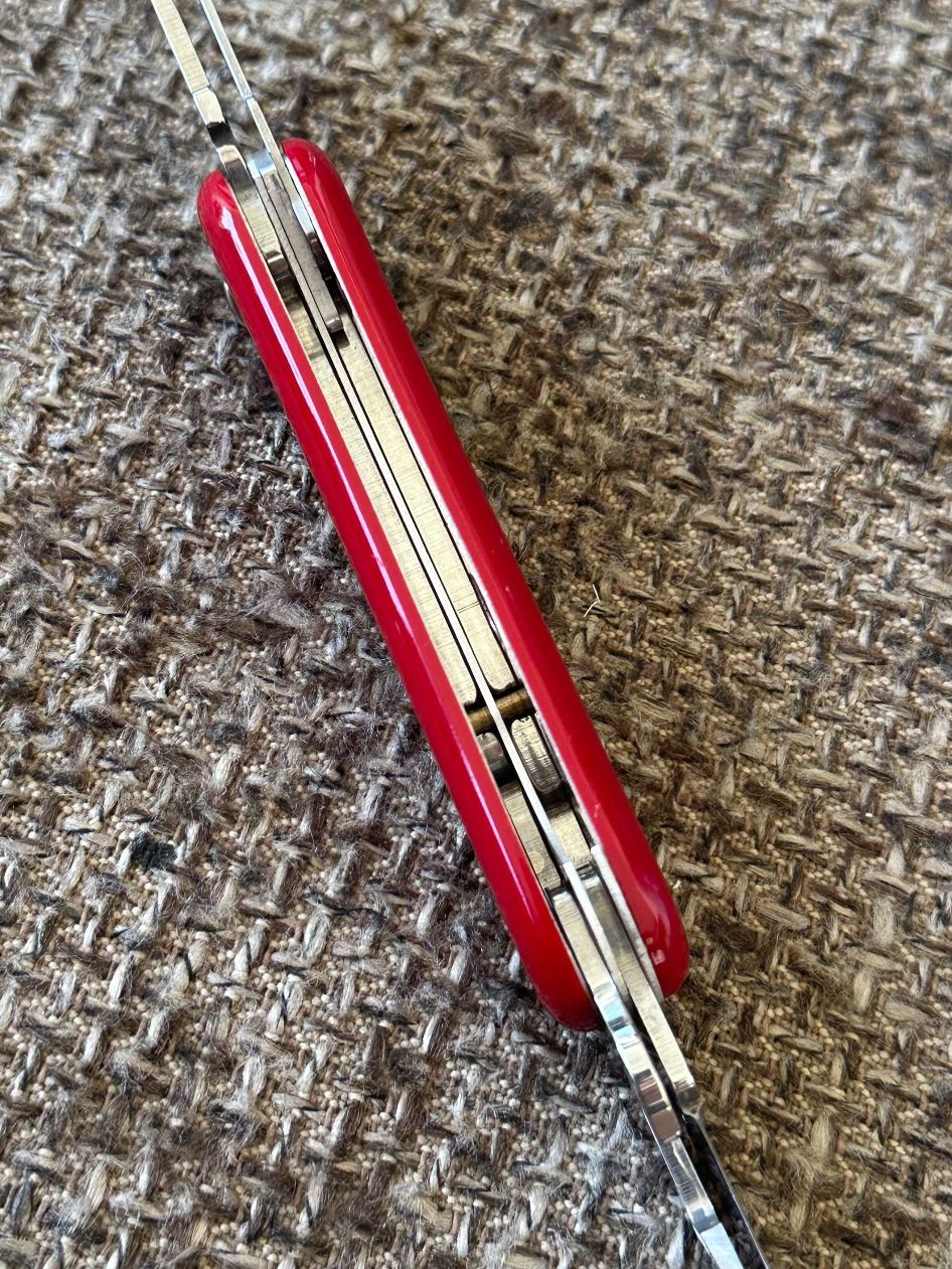 Wenger Couteaux de poche: Altes Sackmesser WENGER Rot 85mm ungebraucht – Neuf (Voir description) à Dübendorf par lan1808 9