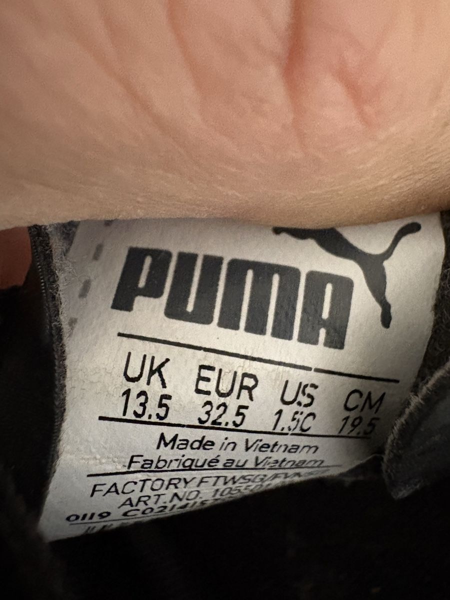 Scarpe da uomo: Chaussures de foot Puma 32.5 – Nuovo (secondo la descrizione) da Vuarrens venduto da Toutouille 2