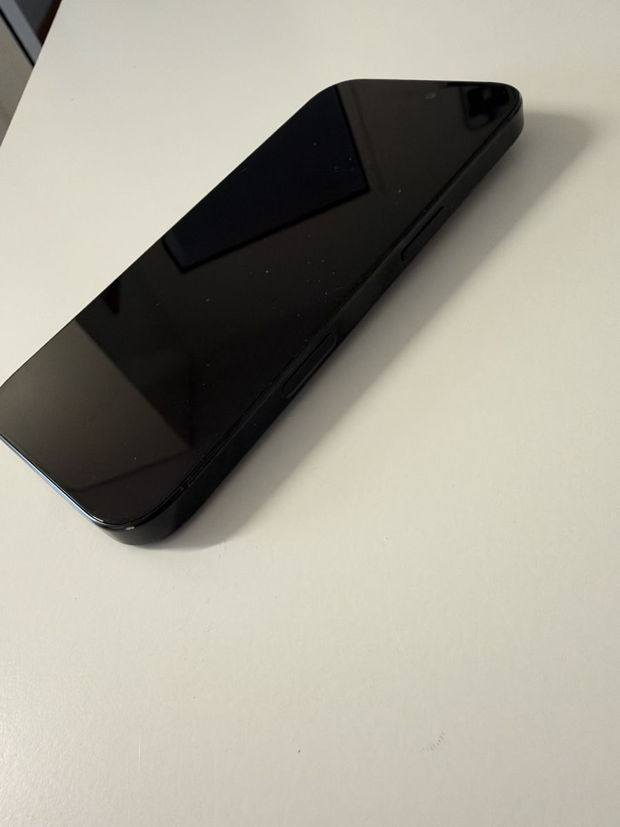 Apple Handys / Smartphones: iPhone 16 Pro 256 GB – Gebraucht aus St.Gallen von PiGi05 1