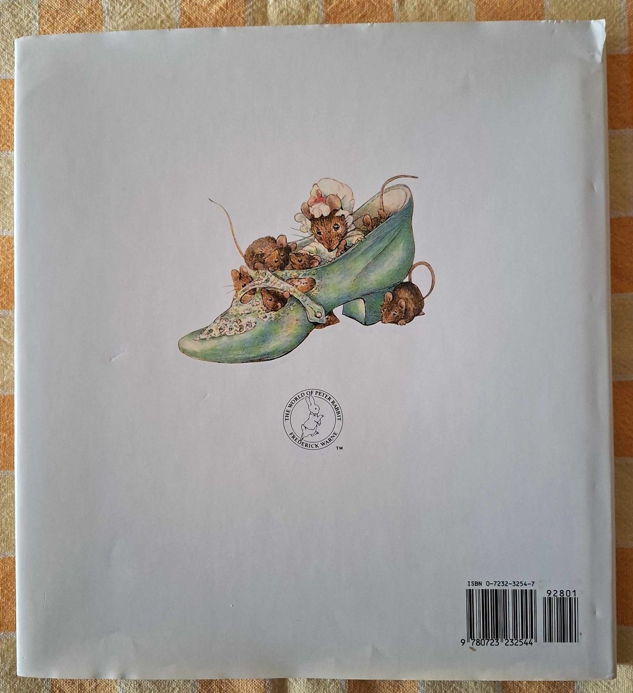 Libri: Beatrix Potter's Nursery Rhyme Book – Usato da Seuzach venduto da wie_c66v 3