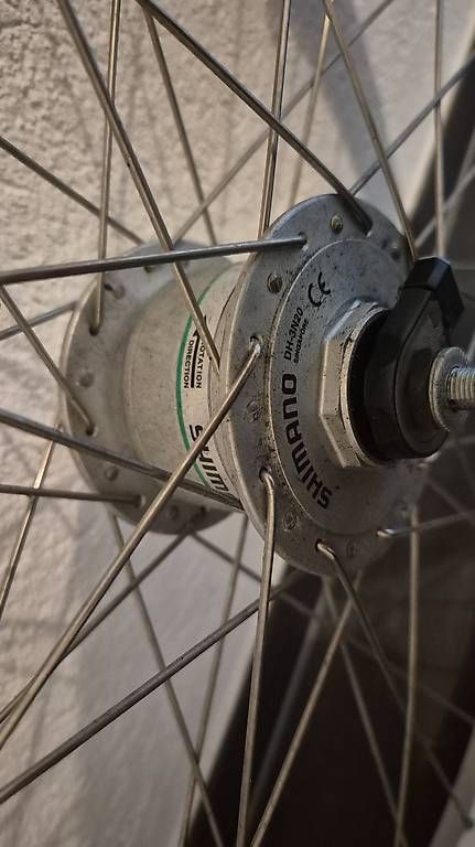 Shimano Pneumatici & Ruote complete: Nabendynamo 24 Zoll – Usato da Sins venduto da Nimo5 1