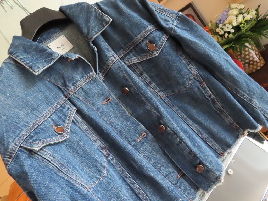 Jacken: Alysi! traumschöne u. super weiche Jeansjacke Gr. 36 NP 398. – Neu (gemäss Beschreibung) aus Winterthur von Mitschg 1