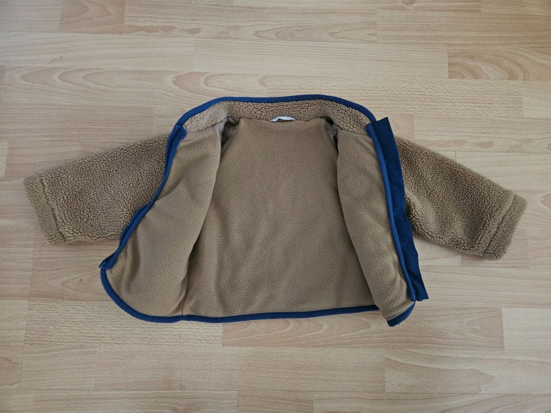 Jacken & Mäntel: Teddyjacke Gr. 86 – Gebraucht aus Zürich von Kris8050 3