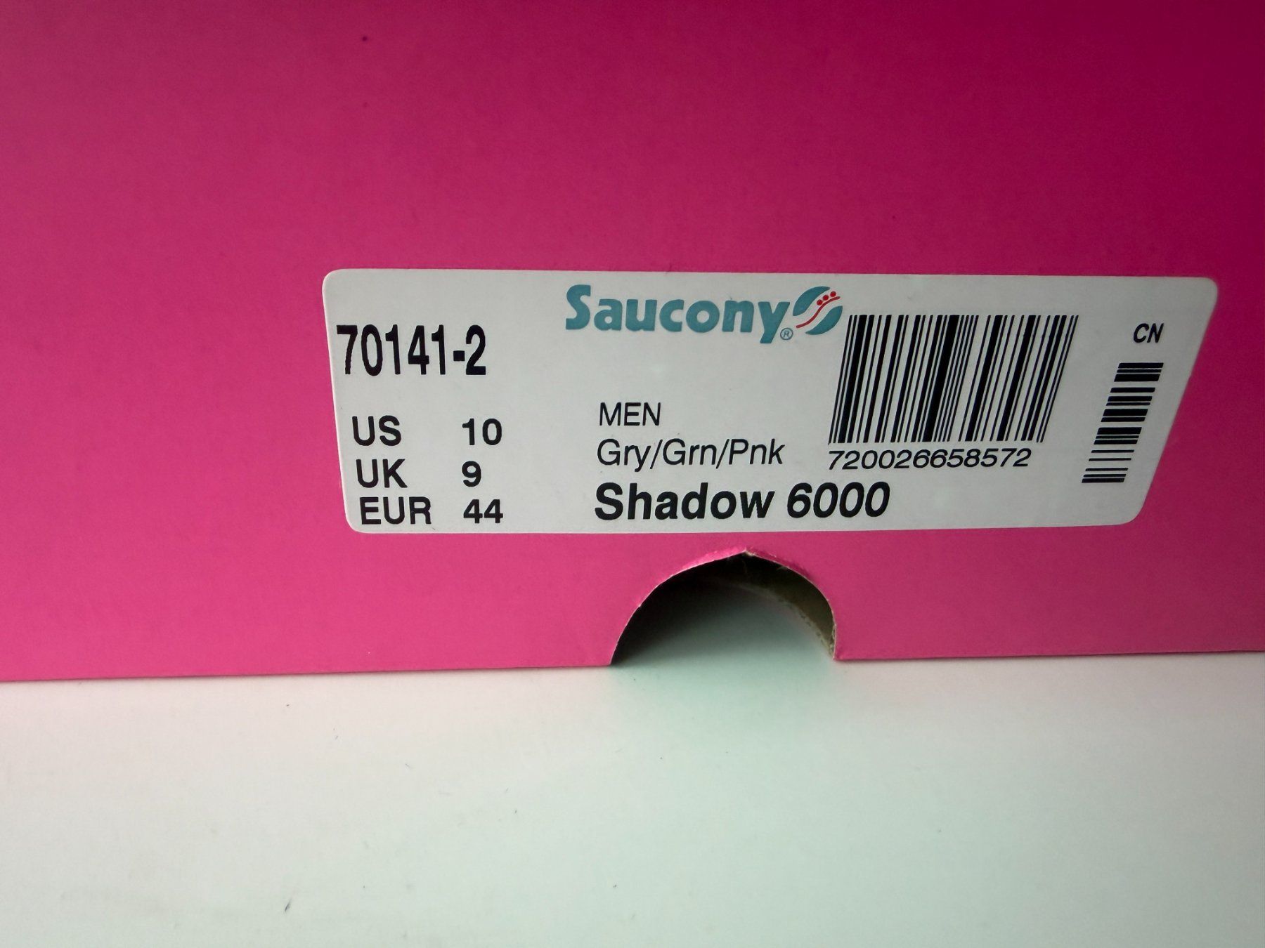 Saucony Scarpe da uomo: Saucony Shadow 6000 x Offspring – Usato da Ennenda venduto da KUROI14 6