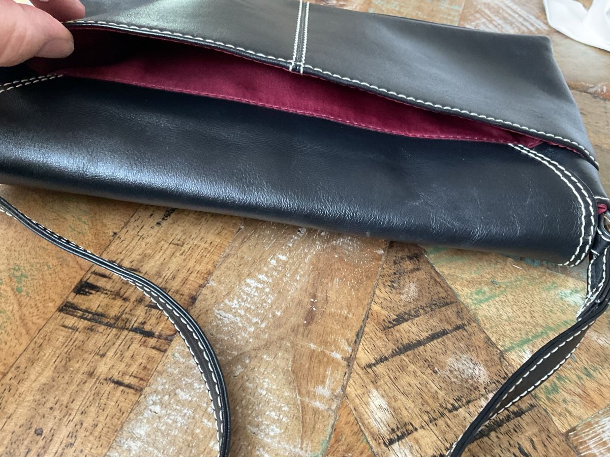 Calvin Klein Borse da donna: Schwarze Calvin Klein Ledertasche, Vintage – Usato da Bachenbülach venduto da Sybeco 8