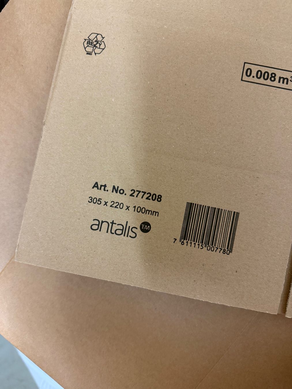Cartons: Div. Kartons NEU – Neuf avec emballage d'origine à Reiden par fashion_2021 2