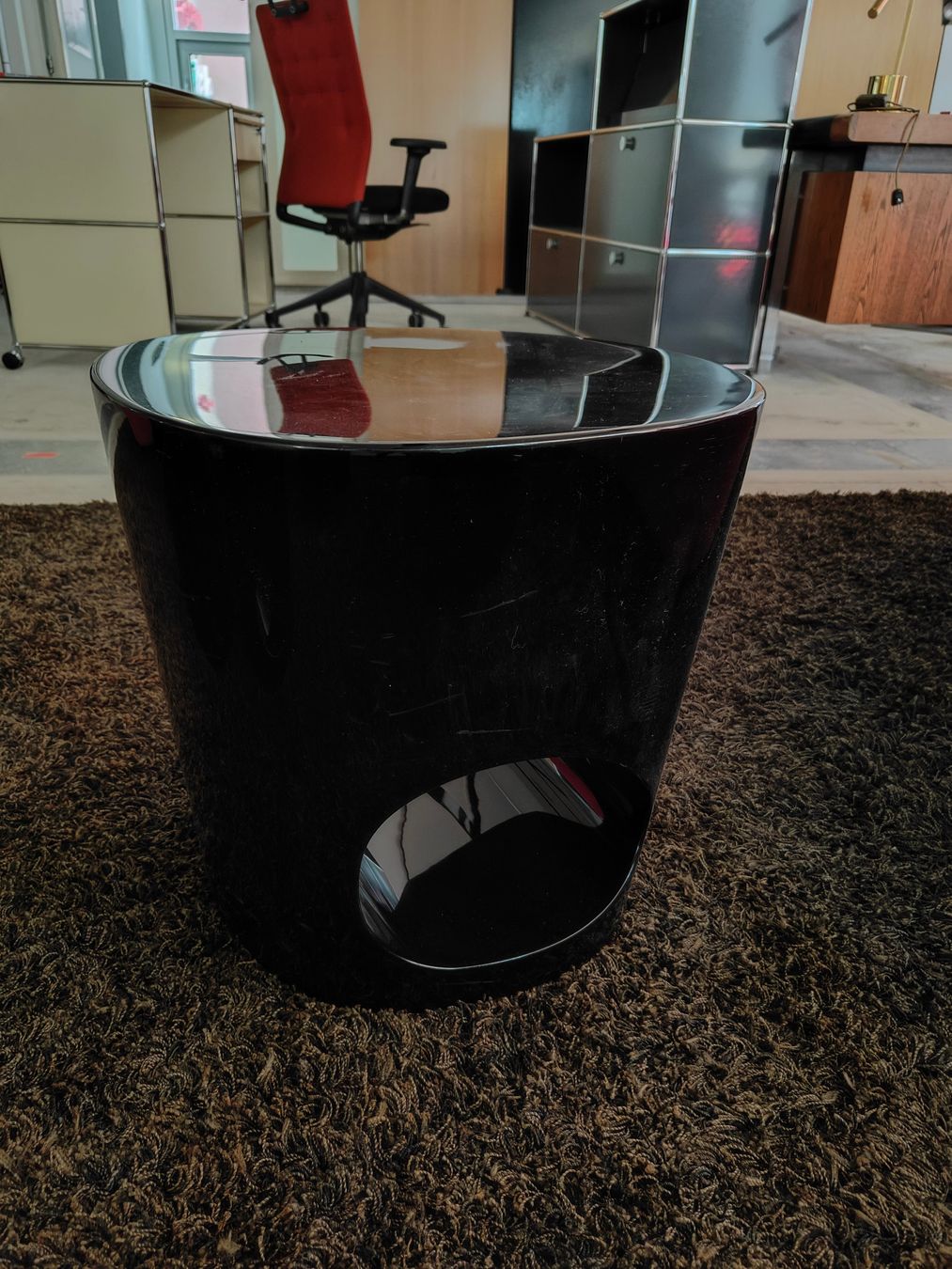 Tische: Tacchini Polar Table / Hocker, PearsonLloyd, Loch unten – Gebraucht aus Affoltern am Albis von Zapro 4