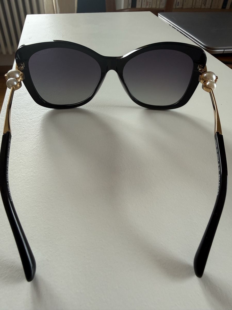 Chanel Lunettes & Verres: Chanel, lunettes de soleil  – Neuf (Voir description) à Lausanne par matatal 1