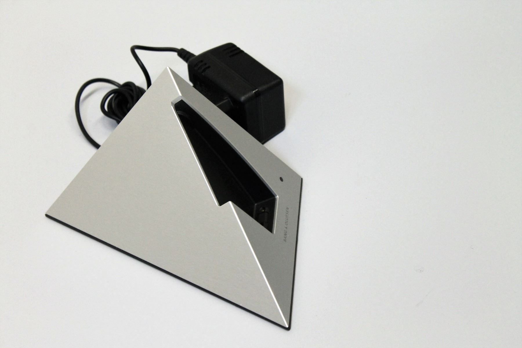 Bang & Olufsen Caricabatterie: Tischladegerät Beocom 6000 MK 1 – Nuovo (secondo la descrizione) da Würenlingen venduto da Schneiderhifi 2