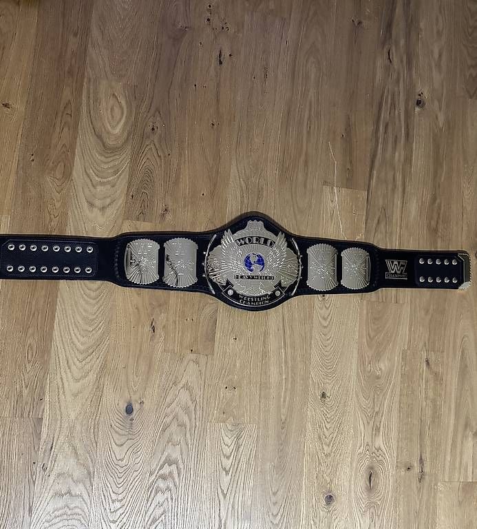 Cinture: WWE Gürtel / Titel – Usato da Buchs SG venduto da Ammo97 1