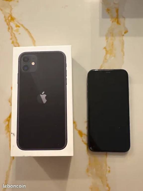 Telefoni cellulari / Smartphones: IPhone 11 Black 256GB – Usato da Genève venduto da luc_lry9