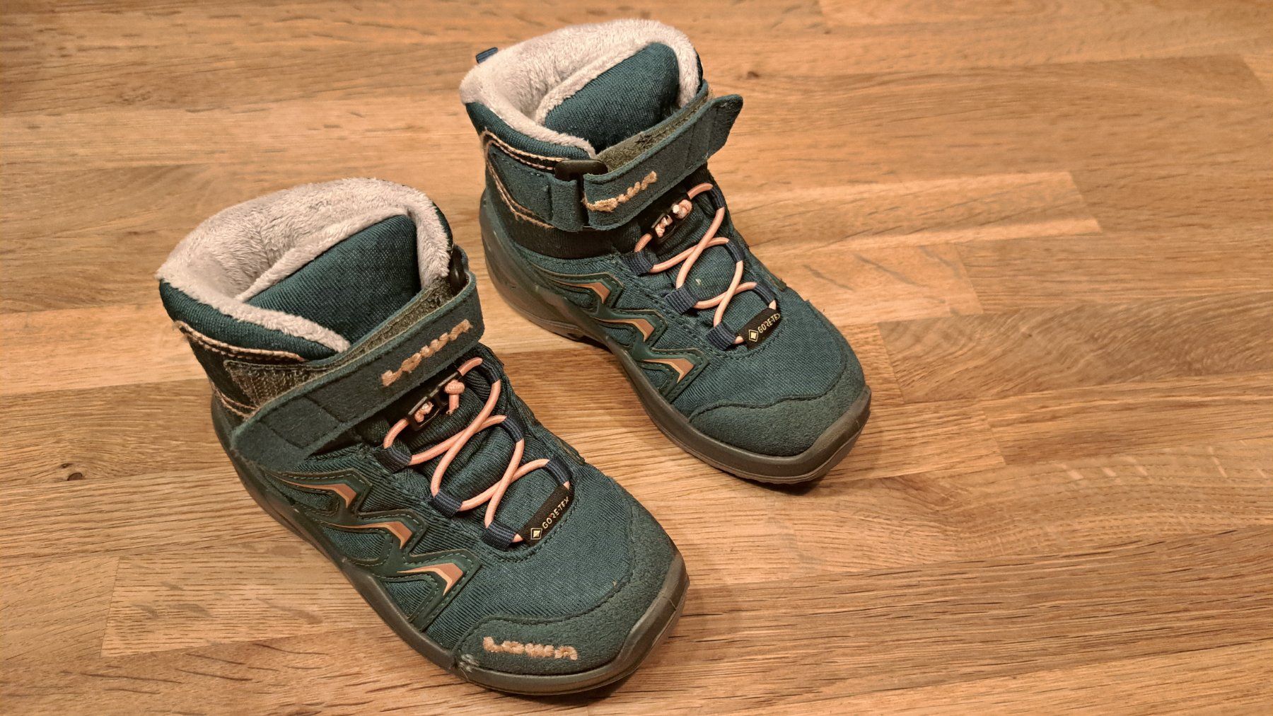 Lowa Scarpe per ragazzi: Lowa Wanderschuhe, Grösse 24 – Usato da Langenthal venduto da T.L.
