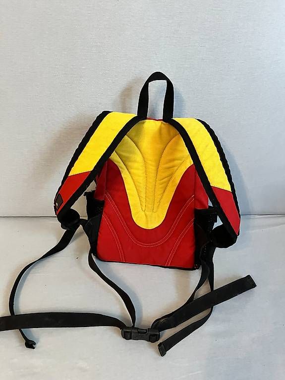 Sacs & sacs à dos: Kinderrucksack McKinley – D'occasion à Bühl BE par psos 1