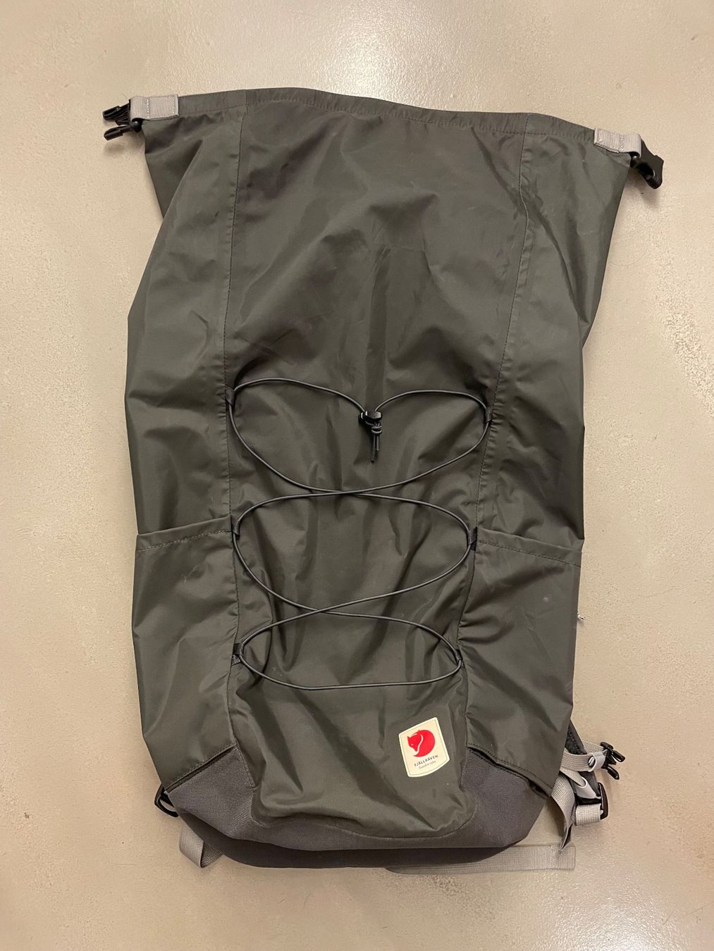 Fjällräven Zaini: Fjällräven High Coast Rolltop 26 – Usato da Zürich venduto da baumrot123 2