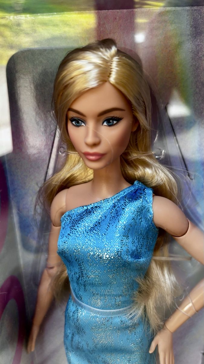 Bambole: Barbie Looks HRM15 #23 NRFB – Nuovo (secondo la descrizione) da Bigorio venduto da I_am_Jay 2