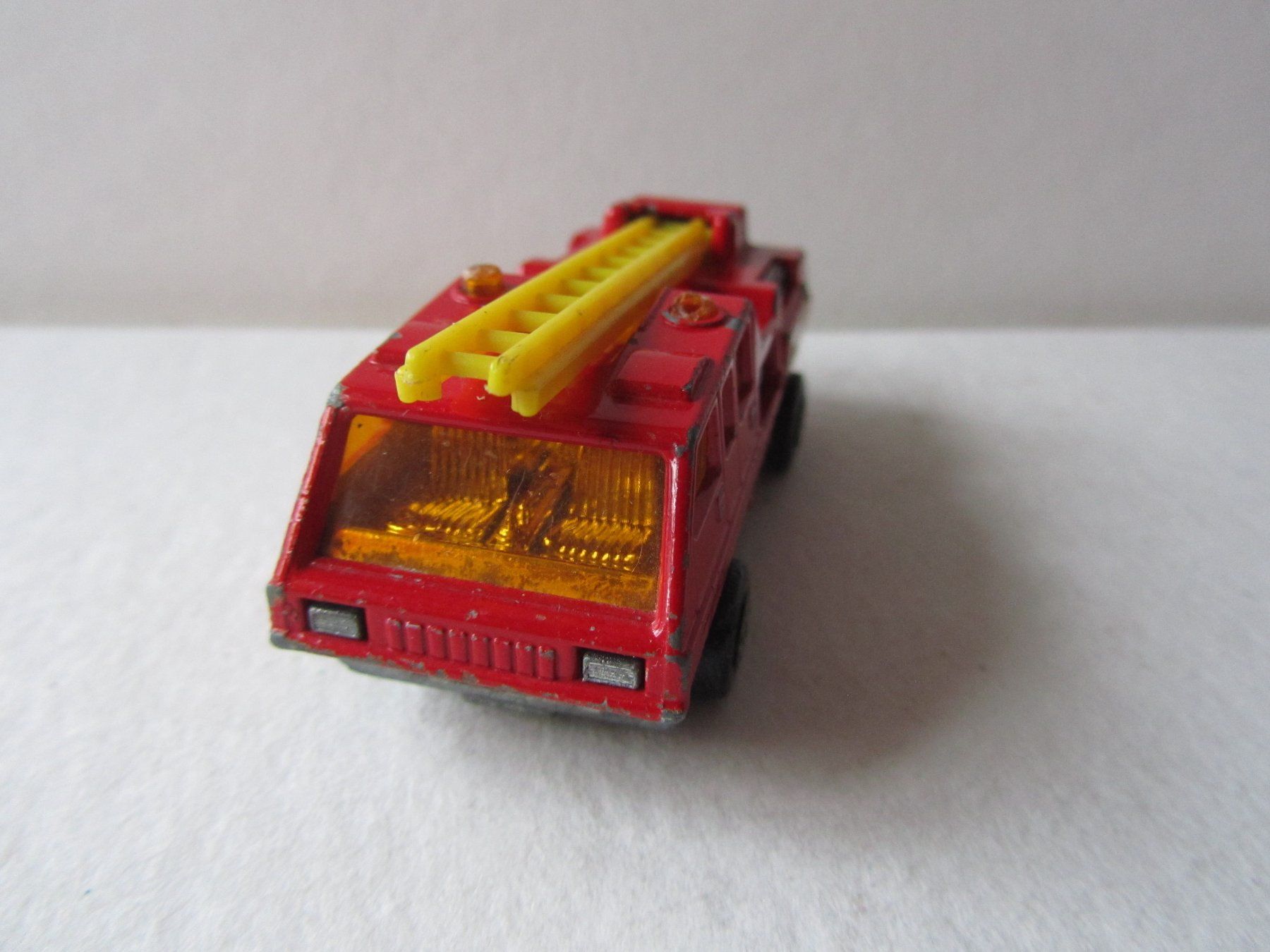 Matchbox Modellini d'auto: Blaze Buster, Matchbox Superfast, Nr. 22C – Usato da Weiningen ZH venduto da dietsch57 1