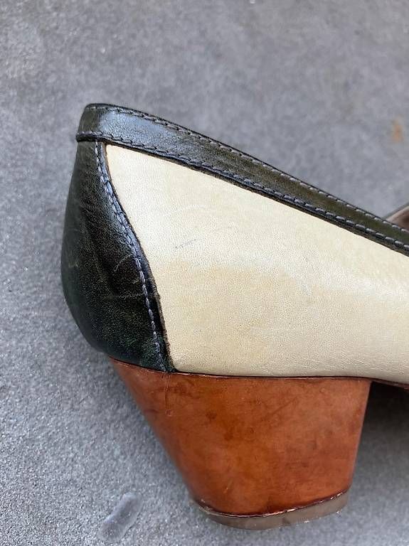 Moma Scarpe da donna: MoMa Riemchen Pumps, 37 – Usato da Männedorf venduto da Elstar12 3