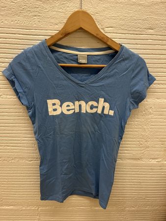 Bench T-Shirt Blau Grösse S Top V-Ausschnitt Damen